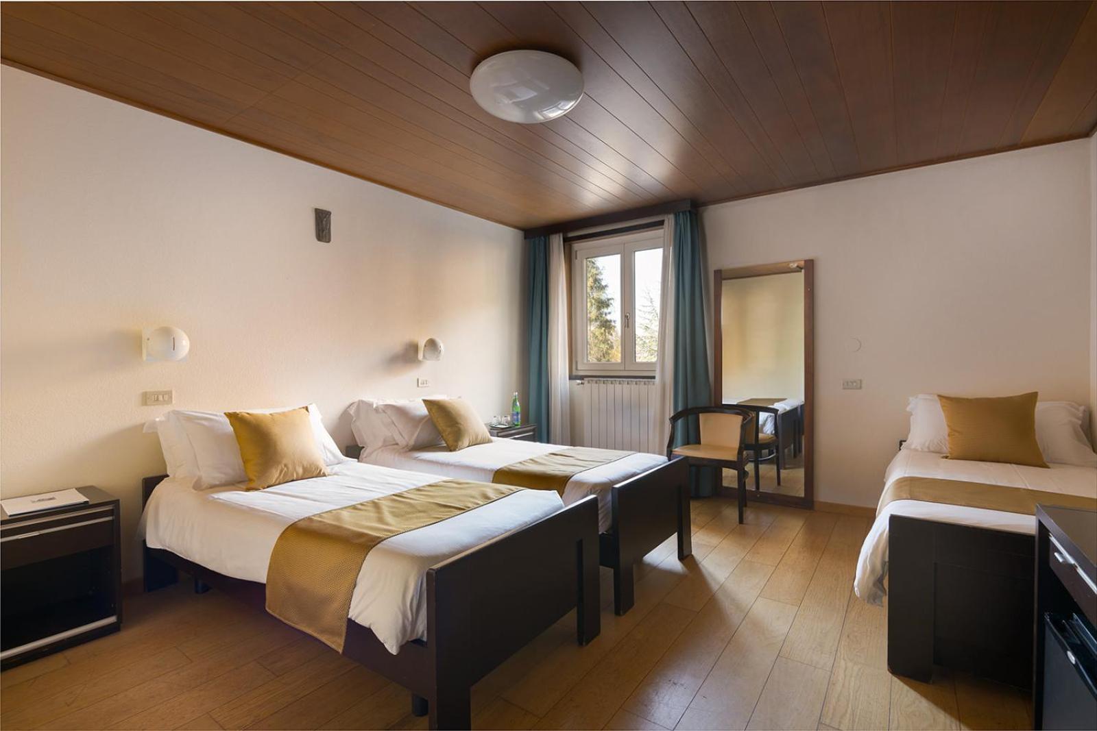 Hotel Mirella Ponte Di Legno Εξωτερικό φωτογραφία